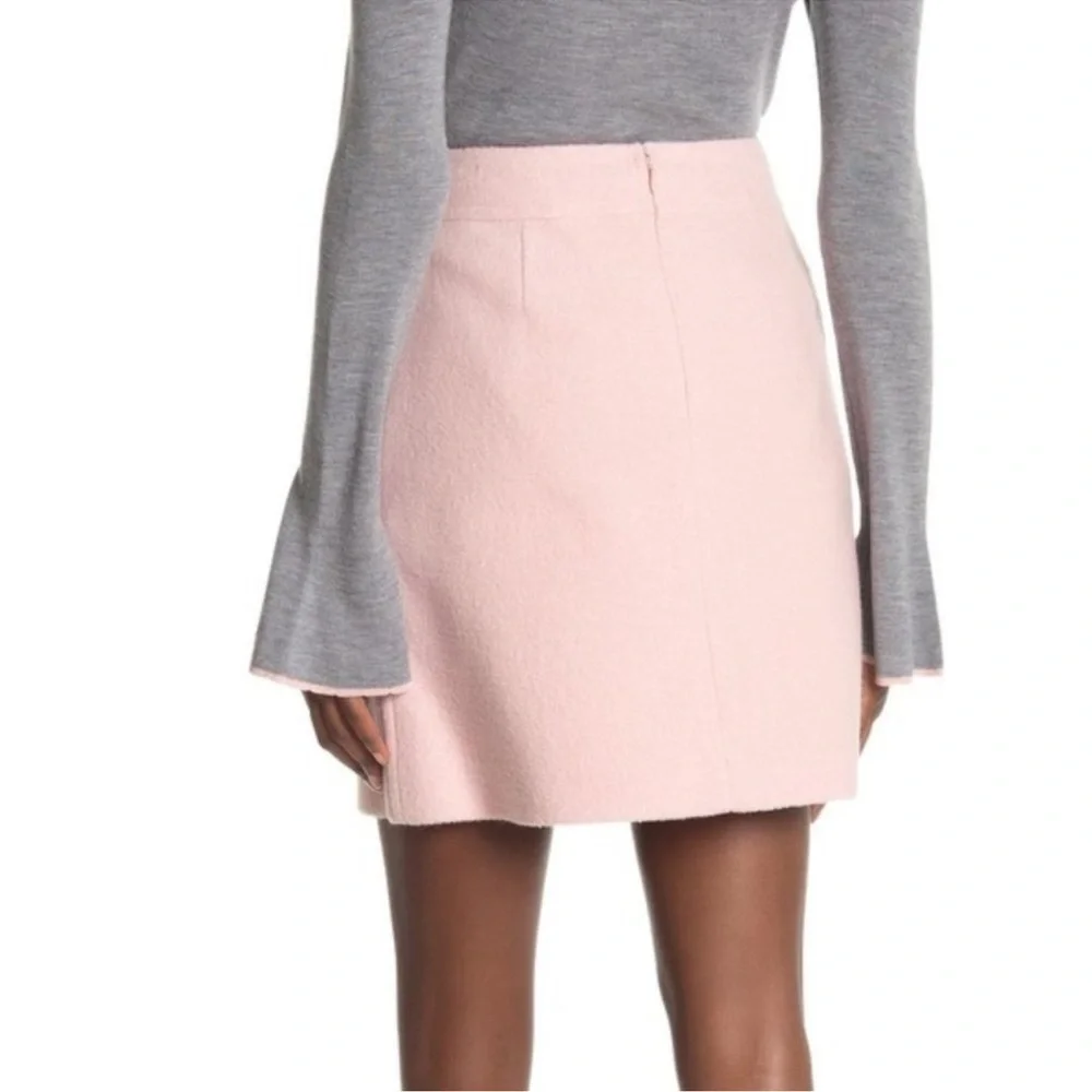 Tory Burch questions leave